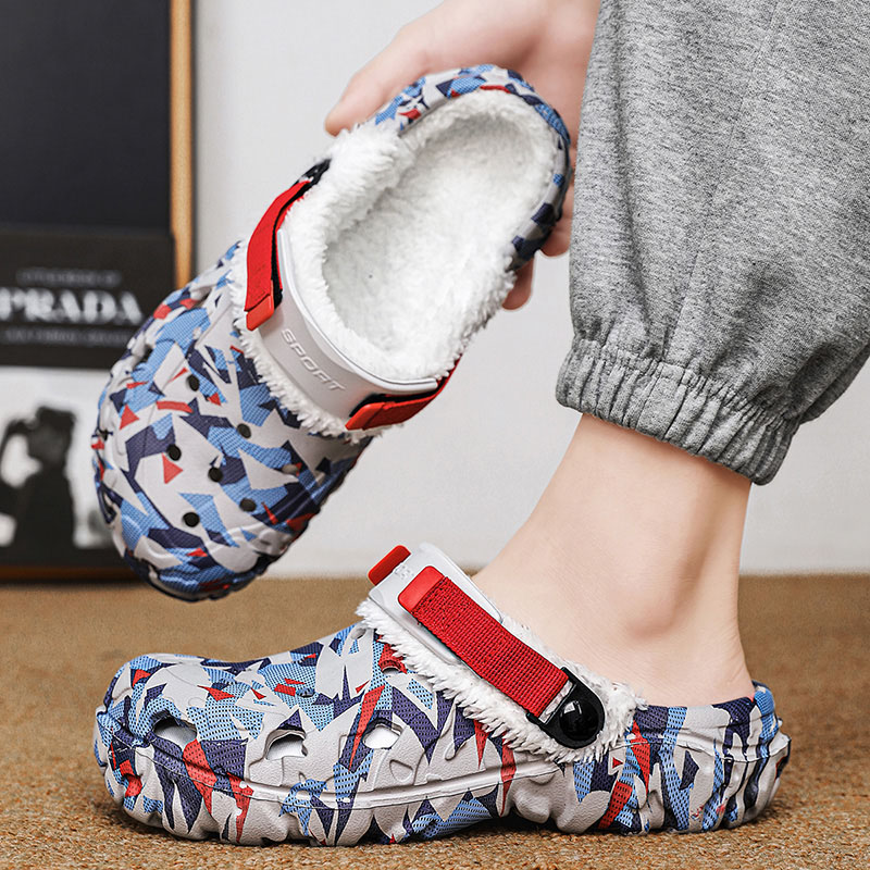 New Men Slippers Winter Light  - Men Shoes Runners ulasan dan harga